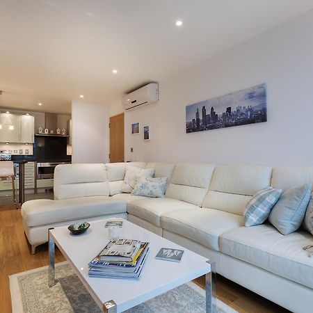 Veeve - Modernist Wharf Apartment London Exterior photo