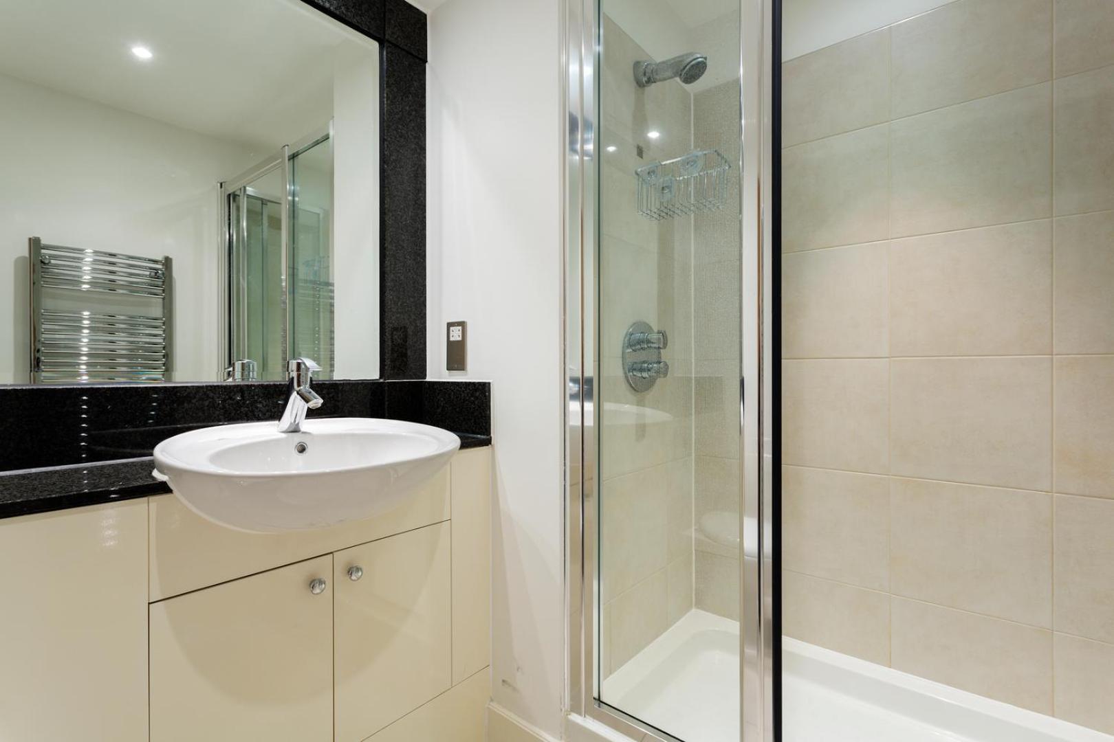 Veeve - Modernist Wharf Apartment London Exterior photo