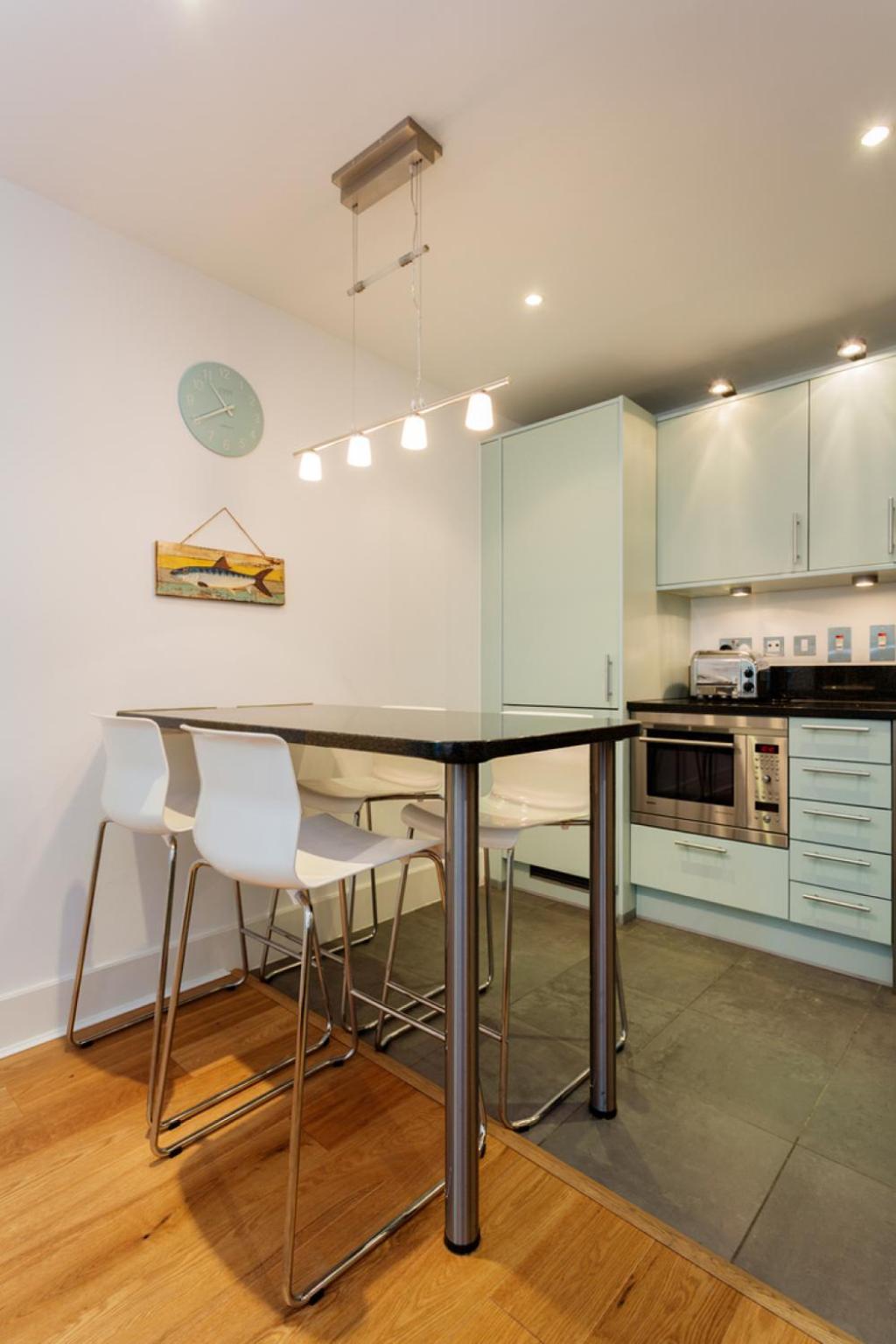 Veeve - Modernist Wharf Apartment London Exterior photo